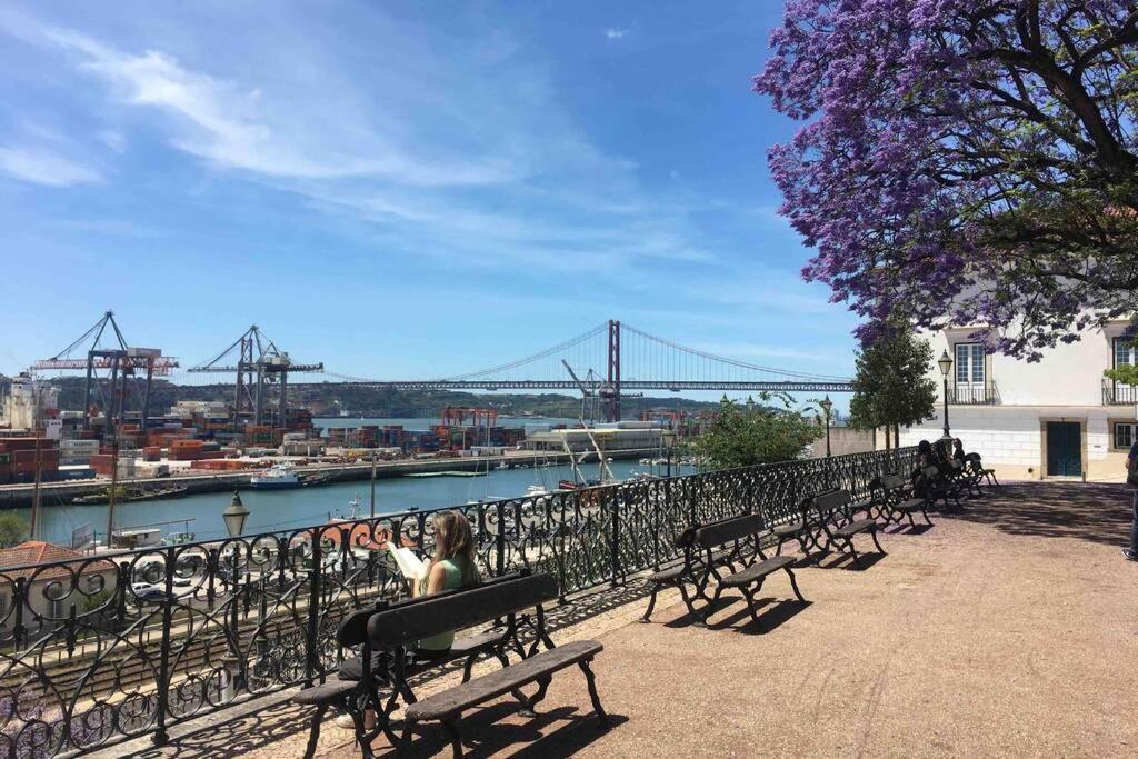Two Bedroom Cozy Flat By River In Quiet Art Zone Lisboa المظهر الخارجي الصورة